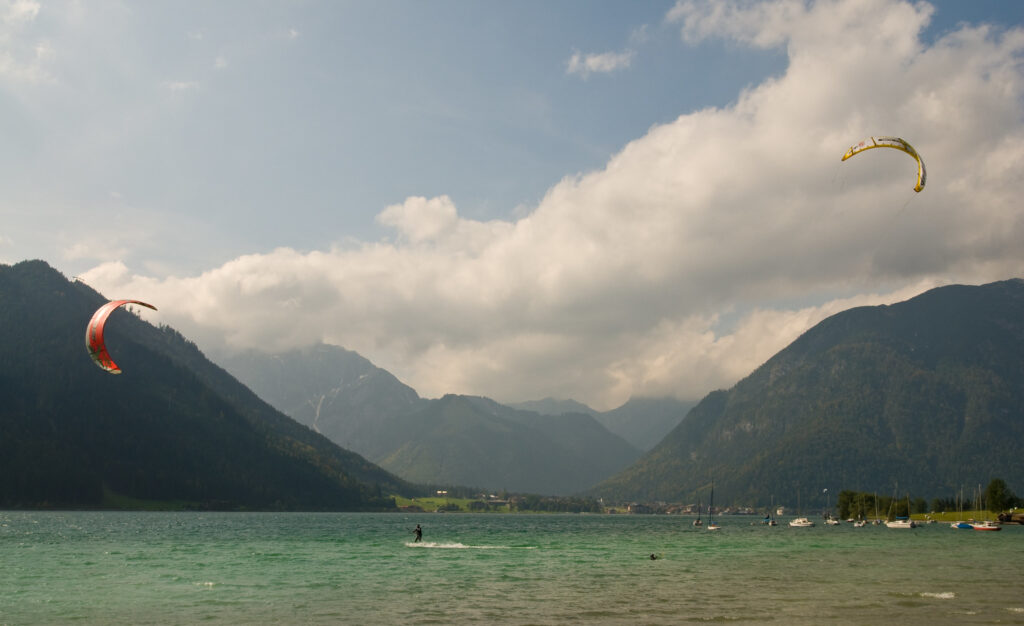 tirol natacion