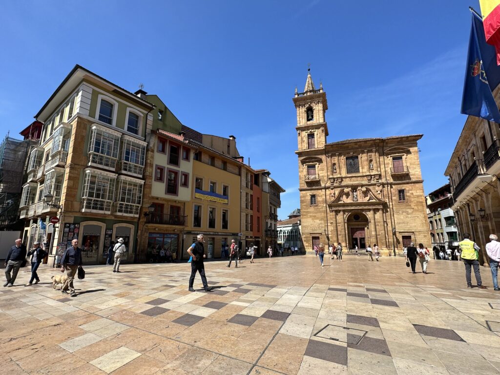 oviedo street